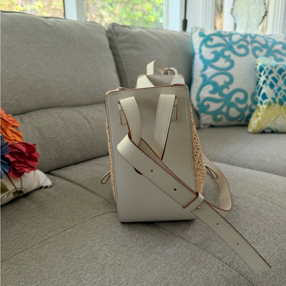 Loewe Hammock Bag, Raffia and White Leather - Picture 3 of 17